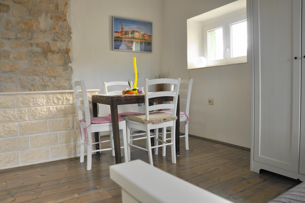 Apartment Ana Trogir Cameră foto