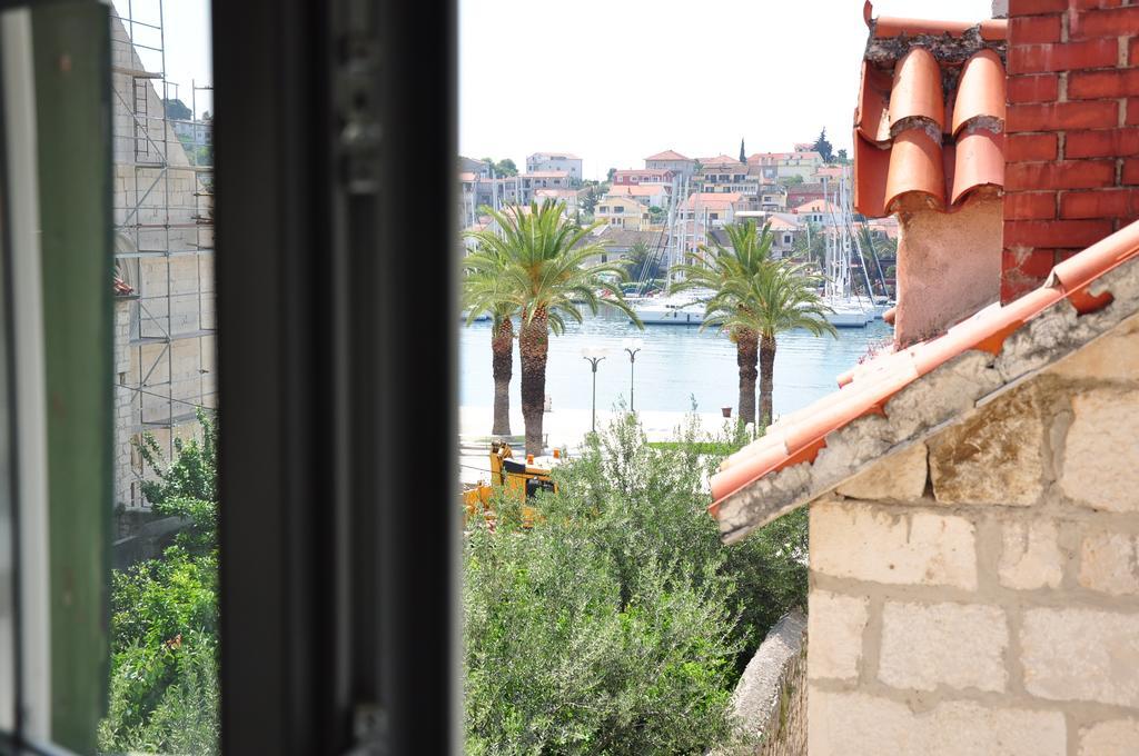 Apartment Ana Trogir Cameră foto